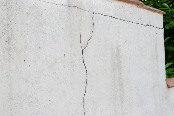 Foundation Crack Patching in Wenatchee